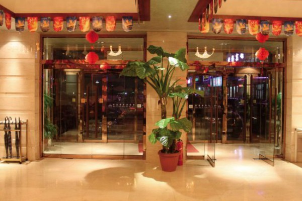 山城夜未央，重庆单身夜生活指南